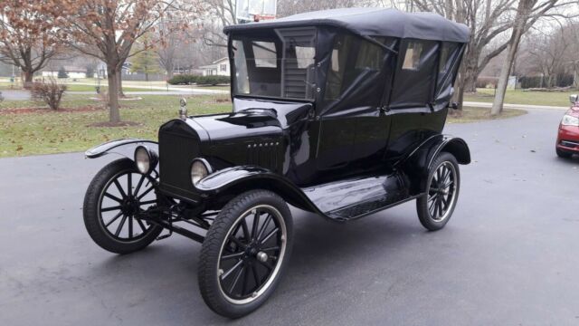 Ford Model T 1922 image number 31