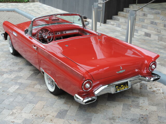 Ford Thunderbird 1957 image number 32