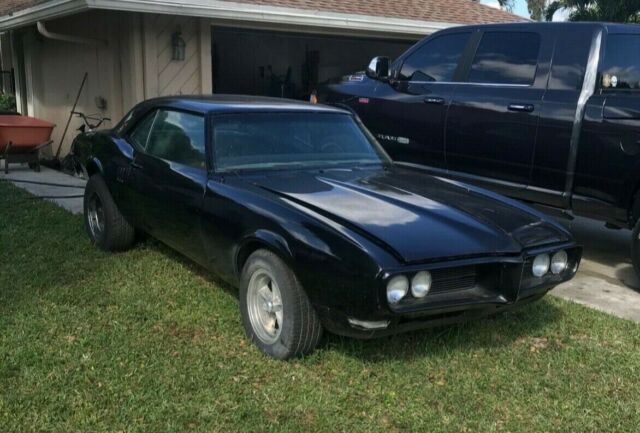 Pontiac Firebird 1968 image number 0