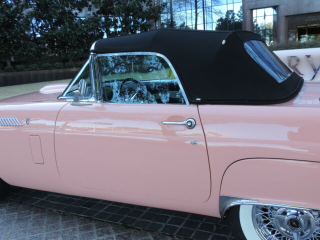 Ford Thunderbird 1956 image number 22