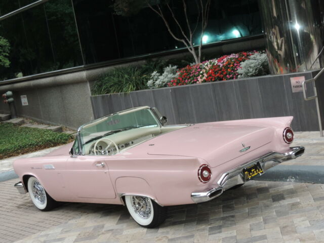 Ford Thunderbird 1957 image number 13