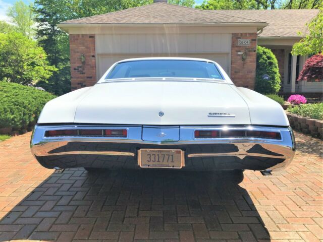 Buick Riviera 1969 image number 6