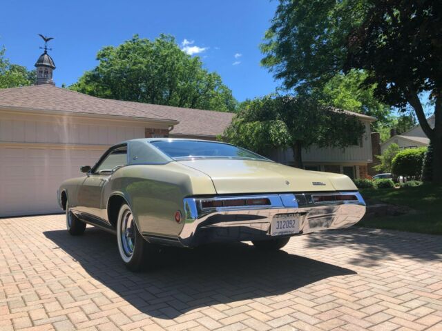 Buick Riviera 1969 image number 27