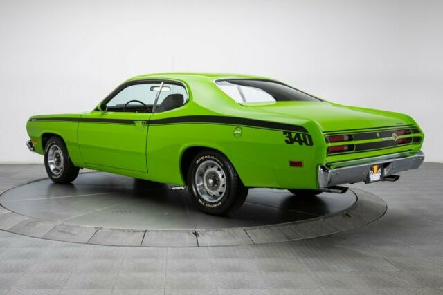 Plymouth Duster 1971 image number 31