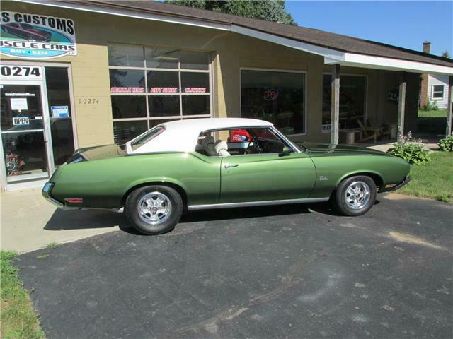 Oldsmobile Cutlass 1972 image number 19