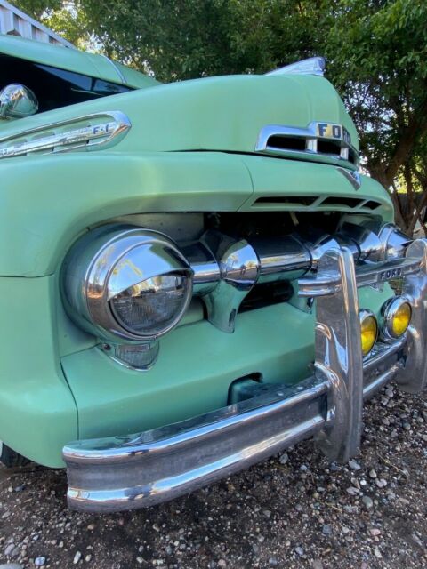 Ford F-100 1951 image number 29