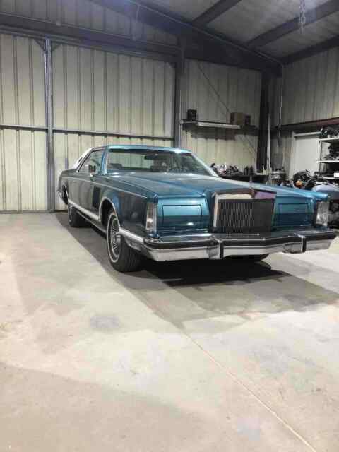 Lincoln Continental 1979 image number 19