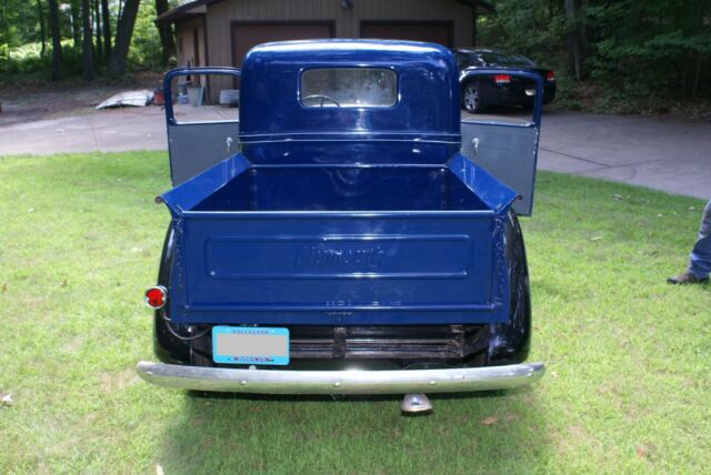 Plymouth PT-50 Pickup Truck 1937 image number 14