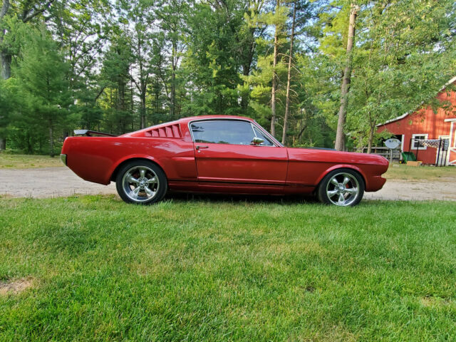 Ford Mustang 1966 image number 27