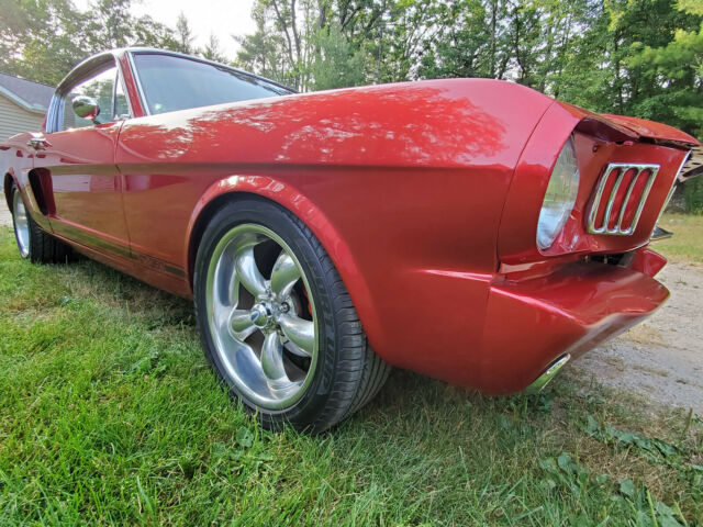 Ford Mustang 1966 image number 28