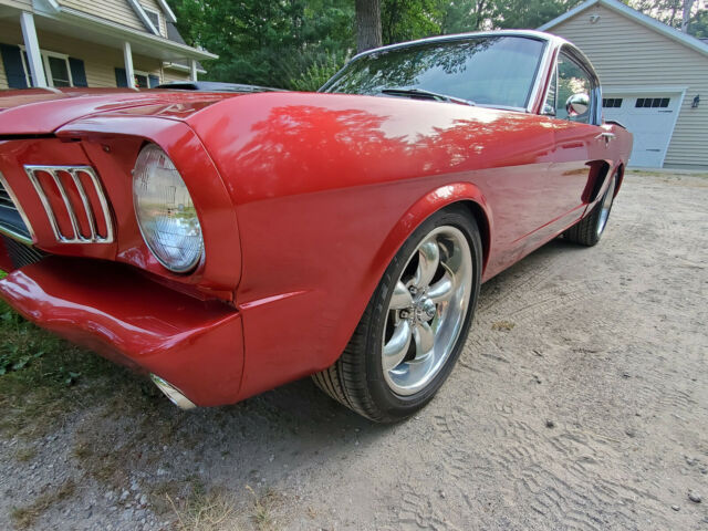 Ford Mustang 1966 image number 29