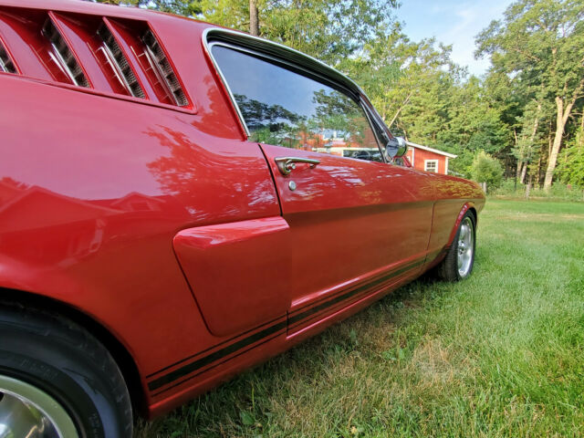 Ford Mustang 1966 image number 31