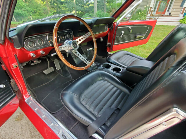 Ford Mustang 1966 image number 35