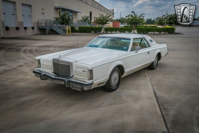 Lincoln Continental 1977 image number 26