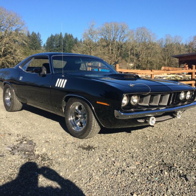 Plymouth Barracuda 1971 image number 1