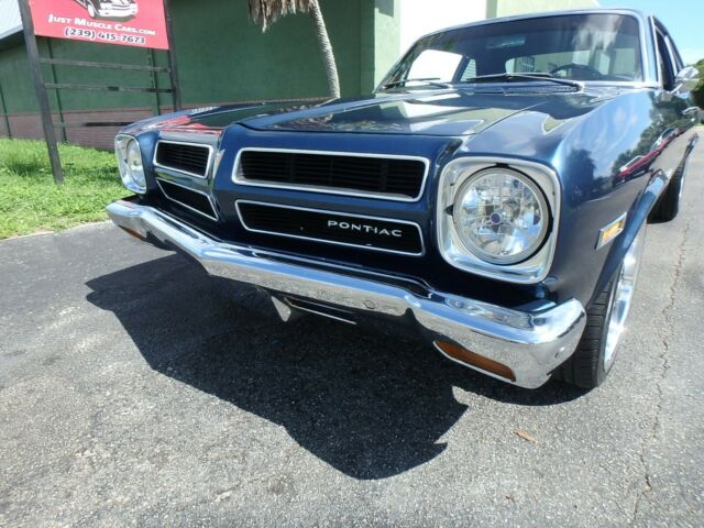 Pontiac Ventura 1971 image number 24