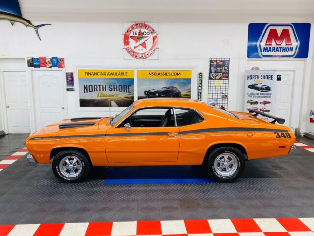 Plymouth Duster 1970 image number 27