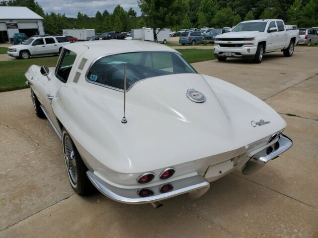 Chevrolet Corvette 1964 image number 11