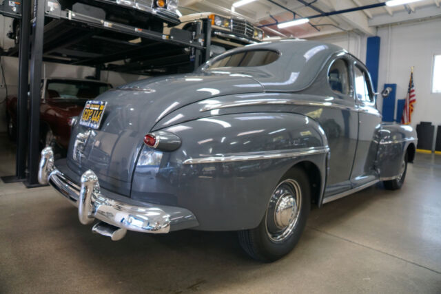 Ford DeLuxe 2 Door Business Coupe 1948 image number 15