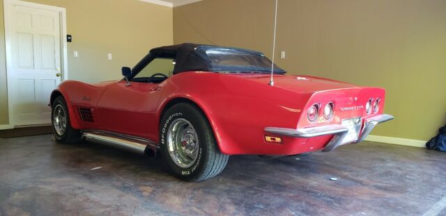 Chevrolet Corvette C3 1972 image number 31