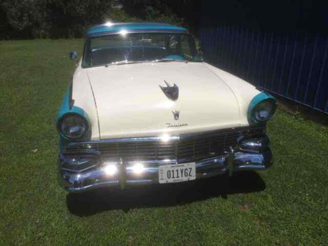 Ford Crown Victoria 1956 image number 0