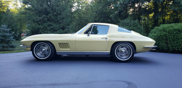 Chevrolet Corvette 1967 image number 30