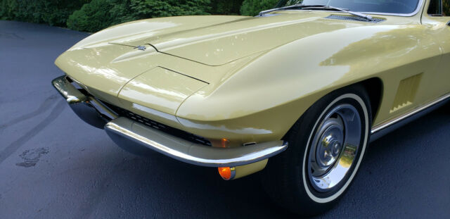 Chevrolet Corvette 1967 image number 33