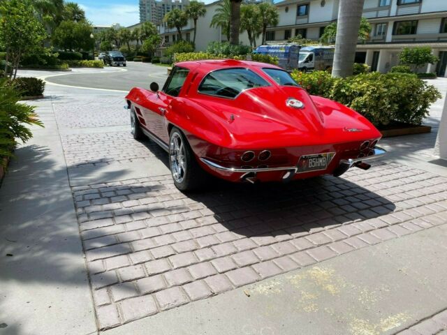 Chevrolet Corvette 1963 image number 28