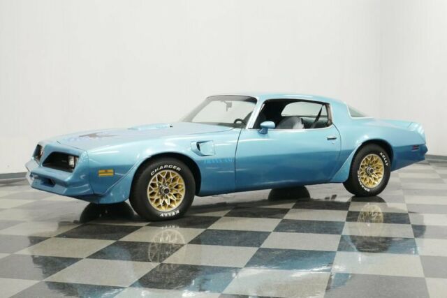 Pontiac Firebird 1977 image number 30