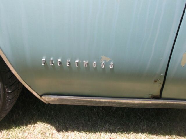 Cadillac Fleetwood 1969 image number 2