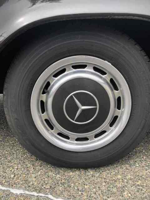 Mercedes-Benz 280C 1975 image number 20