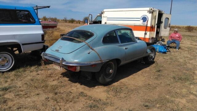 Jaguar E Type 4.2 1969 image number 0