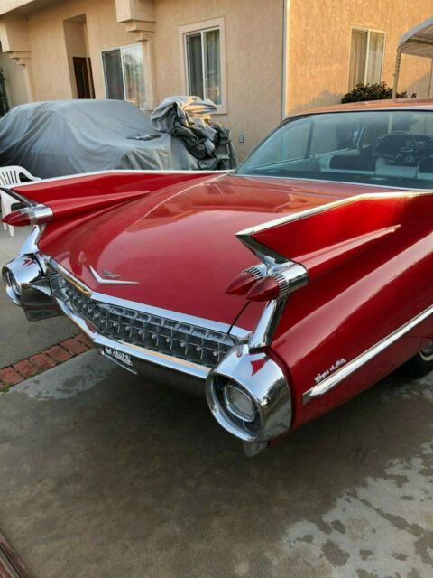 Cadillac DeVille 1959 image number 1