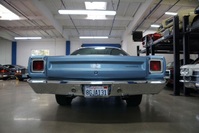 Plymouth Roadrunner 426/425HP V8 HEMI 2 Dr Hardtop 1969 image number 10