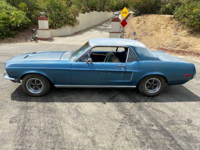 Ford Mustang 1968 image number 2