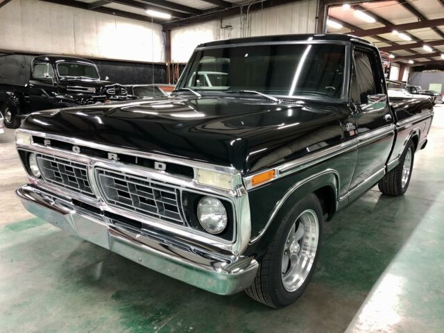 Ford F-100 1977 image number 0