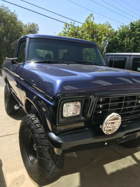 Ford Bronco 1979 image number 0