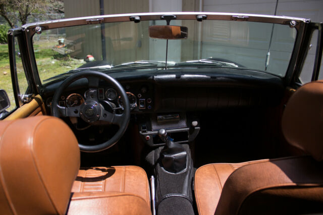 MG Midget 1974 image number 1