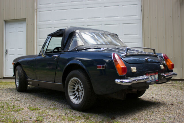 MG Midget 1974 image number 11