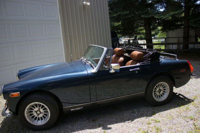 MG Midget 1974 image number 13