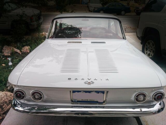 Chevrolet Corvair 1964 image number 1