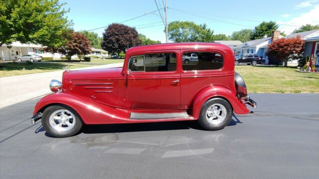 Chevrolet SEDAN 1934 image number 2