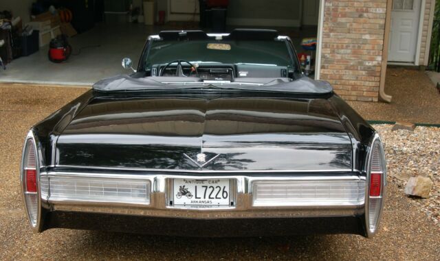 Cadillac DeVille 1967 image number 21