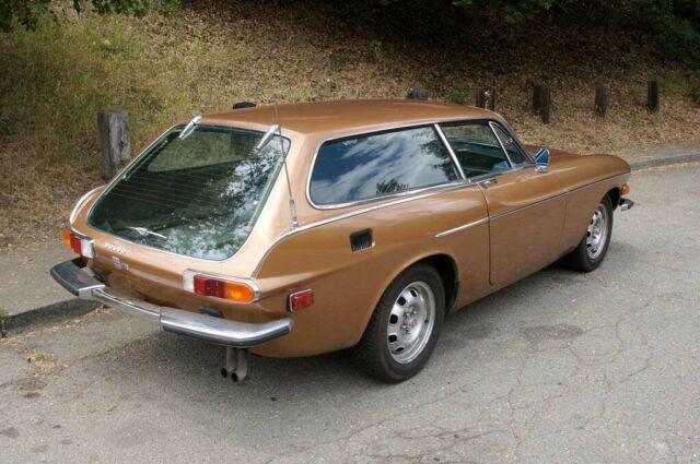 Volvo 1800 ES 1973 image number 1