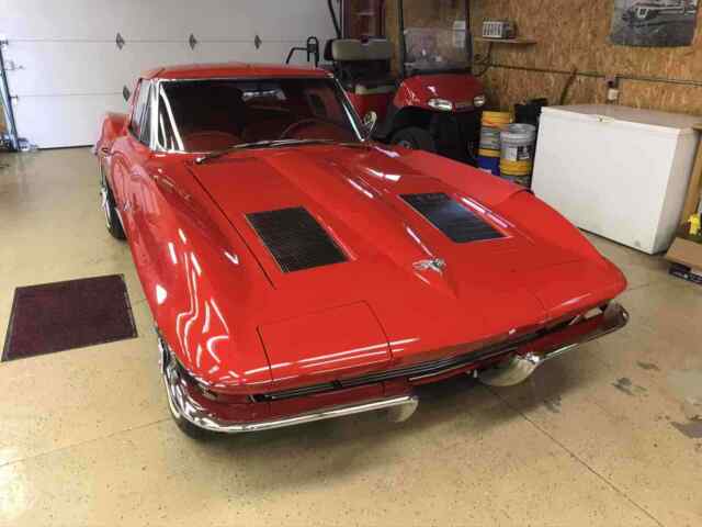 Chevrolet Corvette Stingray 1963 image number 30