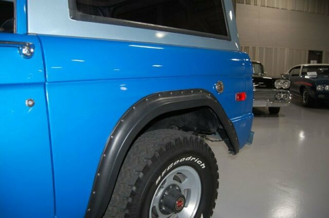 Ford Bronco 1974 image number 17