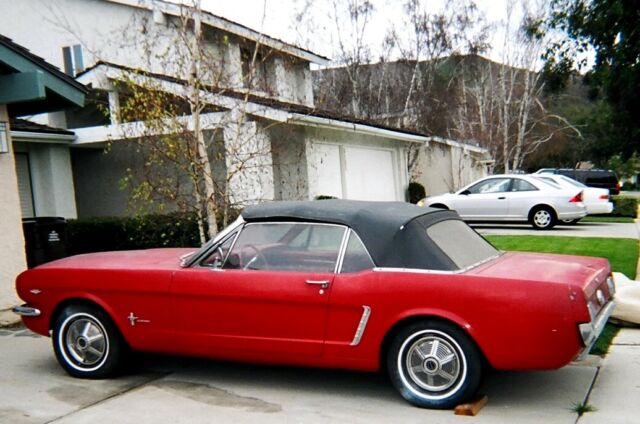 Ford Mustang 1965 image number 22