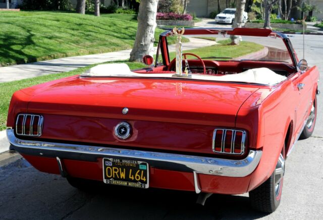 Ford Mustang 1965 image number 28