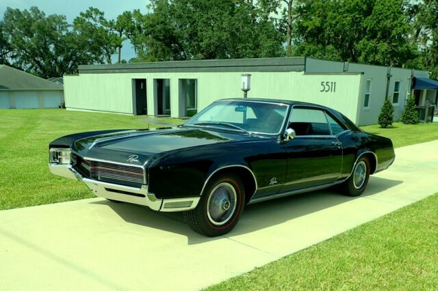 Buick Riviera 1967 image number 28