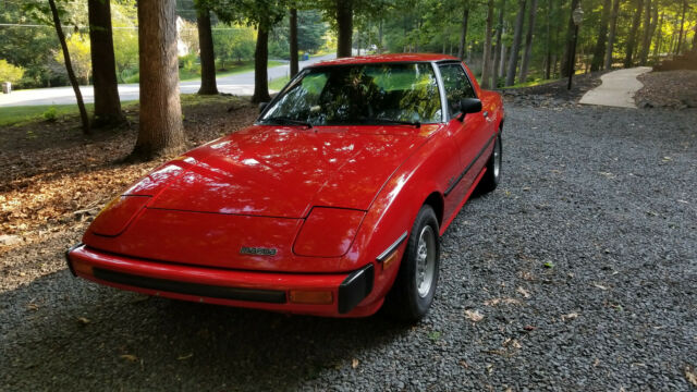 Mazda RX-7 1979 image number 20